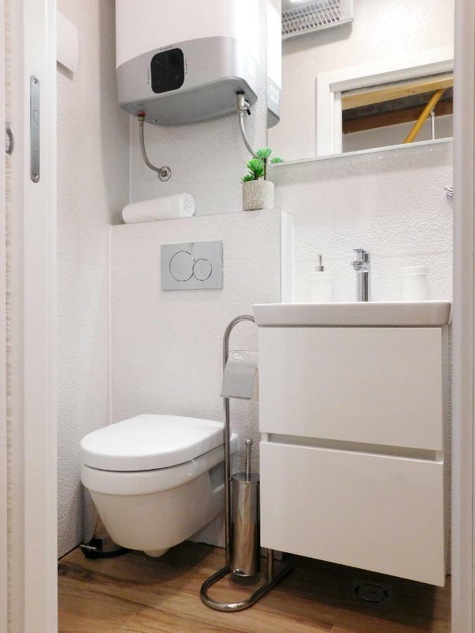 Studio Apartment Milla สปลิท ภายนอก รูปภาพ